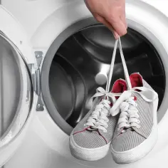 Jak prać buty w pralce: skuteczny sposób na czyszczenie obuwia w domu